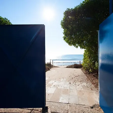 דירה Luxury Beachfront Gavà