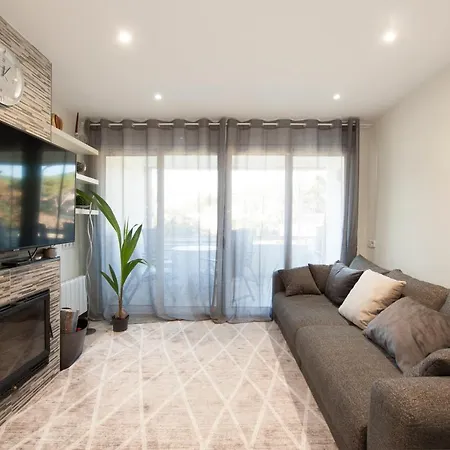 דירה Luxury Beachfront Gavà