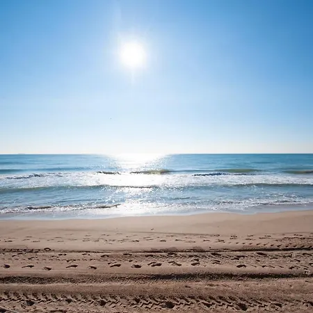 דירה Luxury Beachfront